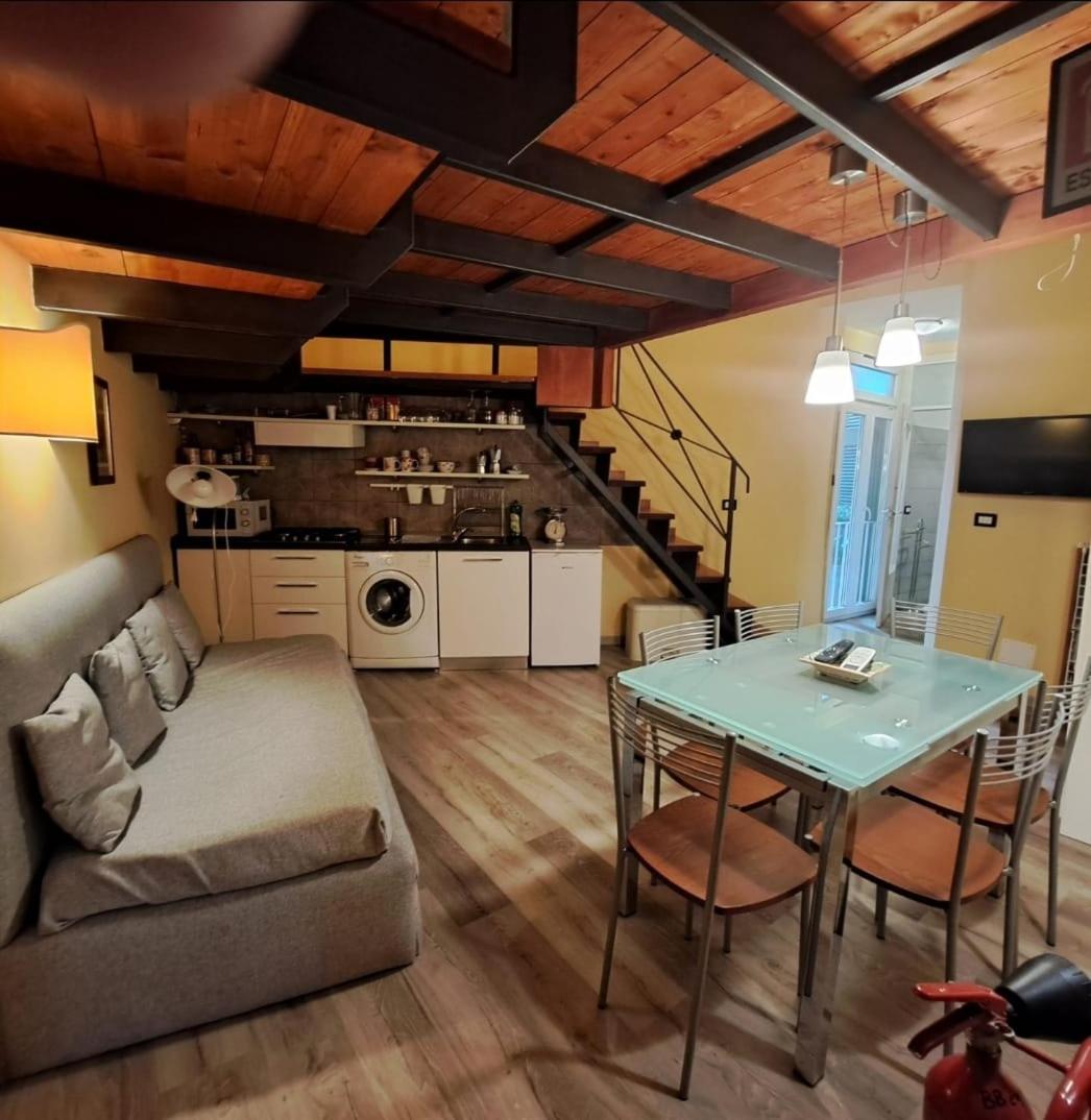 Guide Tour Apartments Naples Extérieur photo